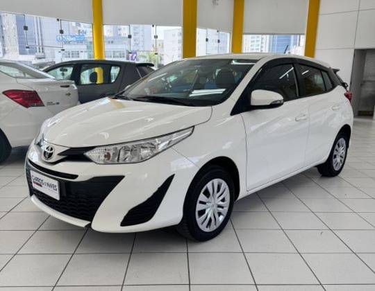TOYOTA YARIS 1.3 16V FLEX XL LIVE MULTIDRIVE